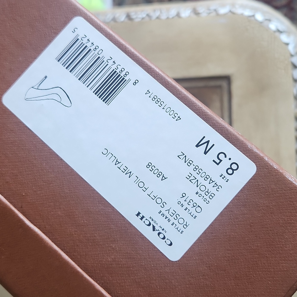 🌷Coach Rosey Bronze Women's Heels - Picture 10 of 10